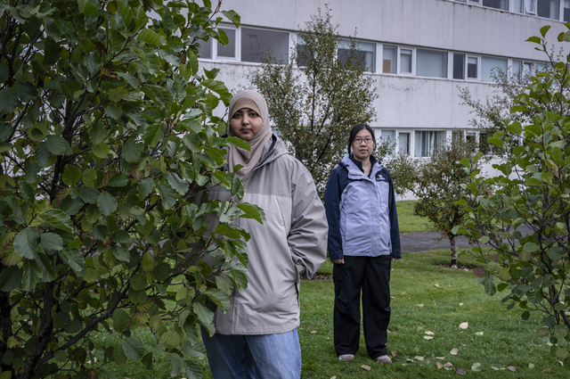 In Reykjavik (Iceland), in a garden at Reykjavik University, Fatima Syeda Menahil, a 28-year-old from Pakistan, and Lii Liu, a 34-year-old from Wuhan, China, both PhD students in biotechnology, pose for a photo. Born in Lahore, Fatima is married and lives here in Iceland with her husband: “It’s too hot in Pakistan; it’s lovely here, and if everything goes to plan, we’ll stay and live here.”